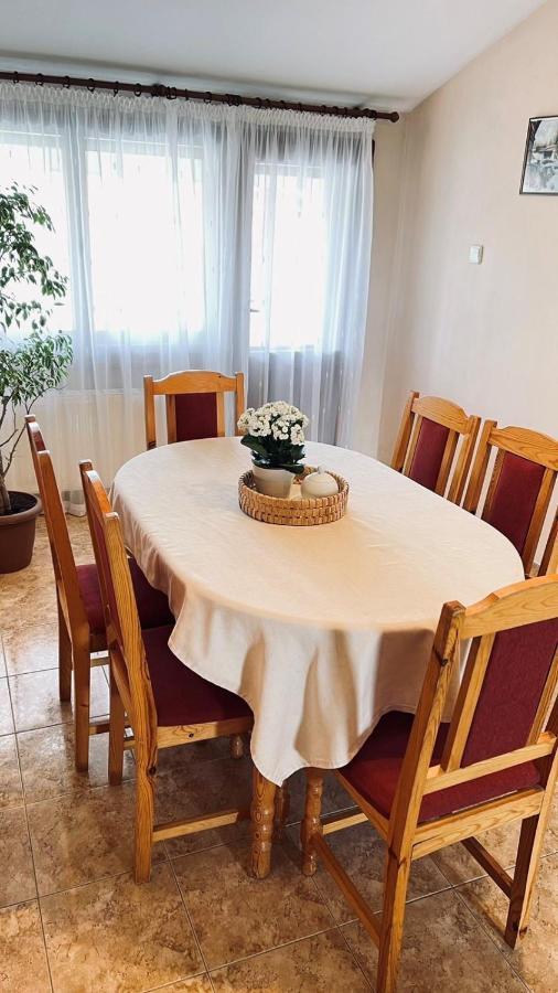 Къща За Гости Загорски Hotel Kalofer Eksteriør billede